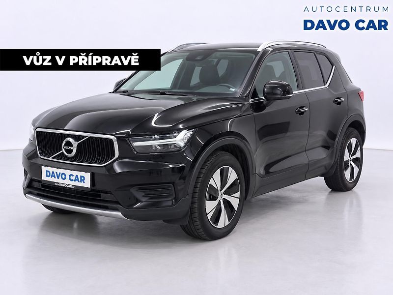 Volvo XC40 2,0 D3 110kW Momentum Pro Aut. - fotka 1 z 12