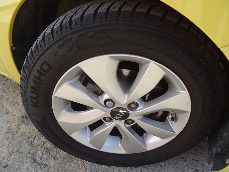 Kia Rio (2017) 1.2i,61kW,1majČR,S.kni,ALU - fotka 22 z 22