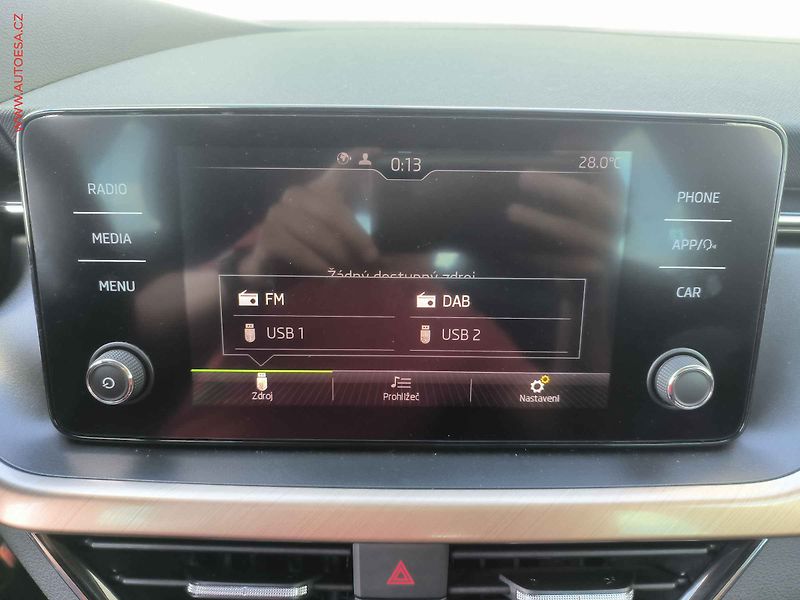 Škoda Kamiq (2021) 1.0 TSi, Style, DSG - fotka 12 z 23