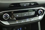Hyundai i30 (2019) 1.4 CVVT, Tempomat - náhled 13