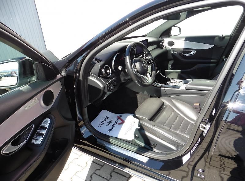 Mercedes-Benz Třídy C 220d 4Matic Avantgarde, Navi, - fotka 13 z 20