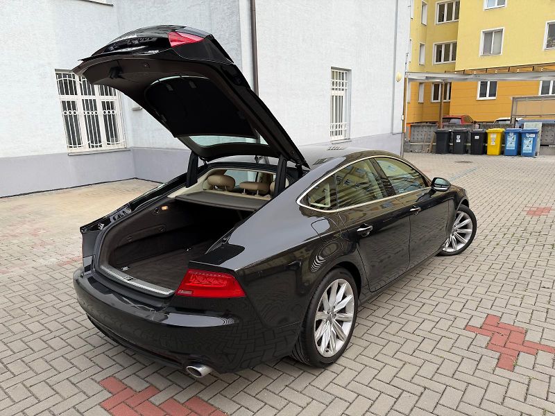 Audi A7 (2012) Audi A7 3.0 TDI quattro - fotka 17 z 19