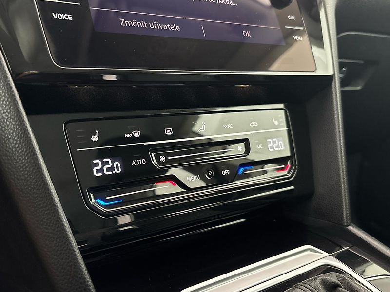 Volkswagen Arteon Elegance DSG - fotka 19 z 29
