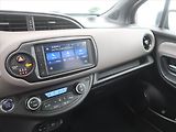 Toyota Yaris (2020) 1.5 Dual VVT-i, ČR,1.maj - náhled 12