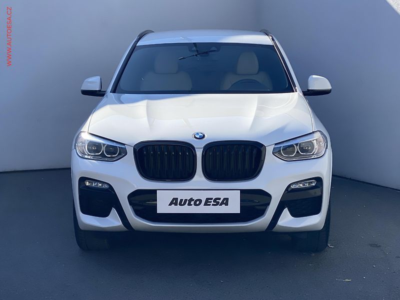 BMW X3 (2018) 2.0 D xDrive20d, AT, LED - fotka 2 z 22