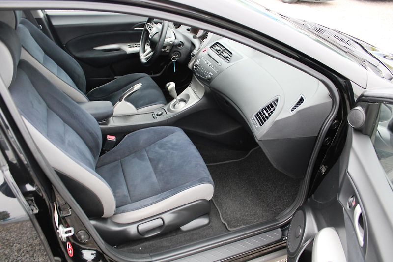 Honda Civic (2007) 1,4i KLIMA EL.OKNA ALUKOLA - fotka 13 z 15