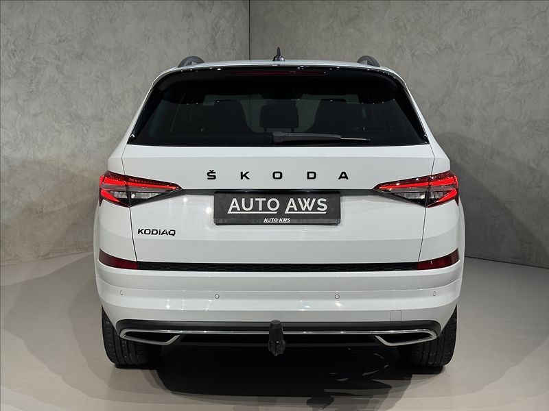 Škoda Kodiaq 2,0 TDi  DSG Sportline Virtual - fotka 9 z 50