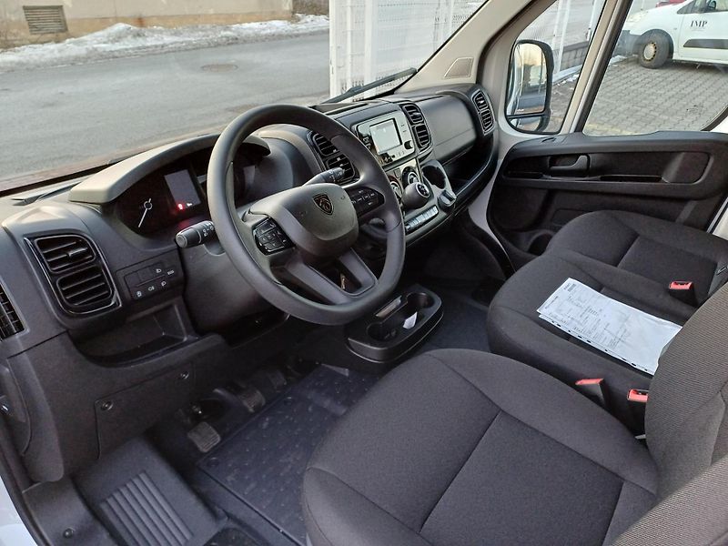 Peugeot Boxer (2026) Furgon 4350 L4H2 BlueHDi 140k  - fotka 10 z 23