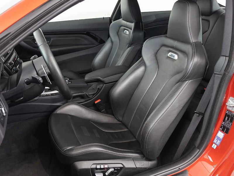 BMW M4 Coupé - fotka 17 z 19