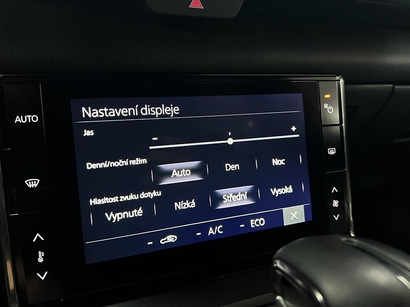 Mazda MX-30 e-Skyactiv 107 kW, Advantage - fotka 39 z 41
