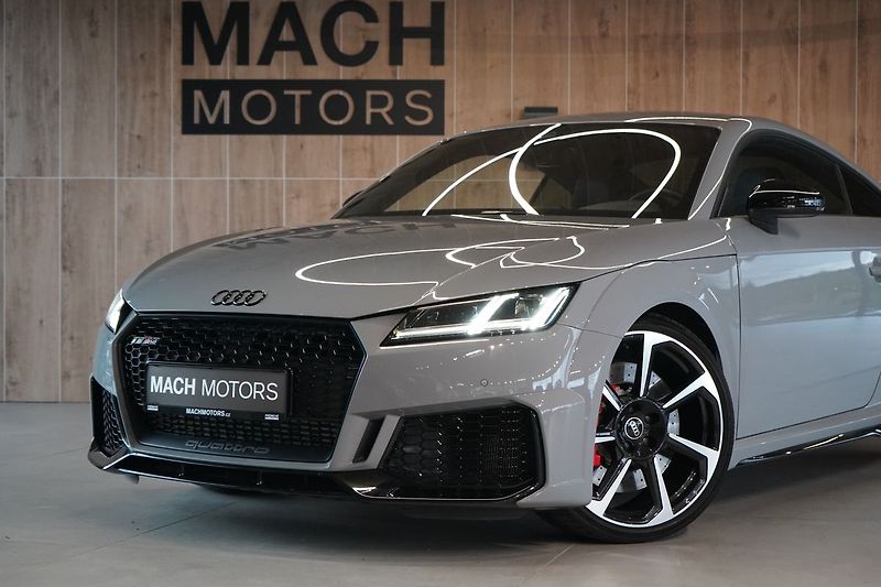 Audi TT RS Quattro, B&O, Matrix LED - fotka 2 z 47