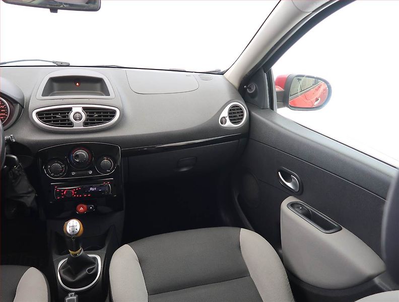 Renault Clio (2010) 1.2, Serv.kniha, Klima - fotka 8 z 14