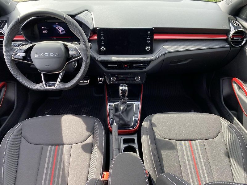 Škoda Fabia (2026) 1,0 TSI 85 kW DSG Monte Carlo - fotka 5 z 28