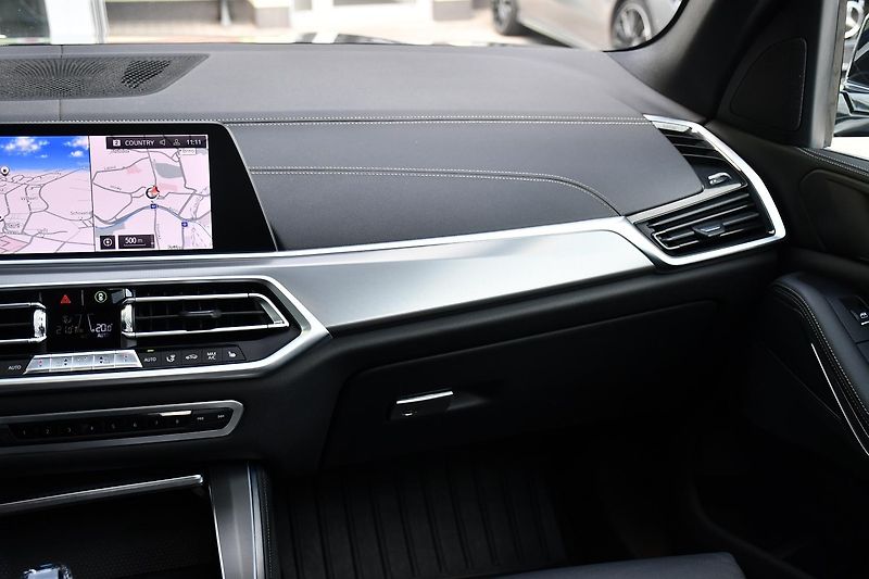 BMW X5 xDrive30d PANO TAŽNÉ 2XALU - fotka 8 z 42