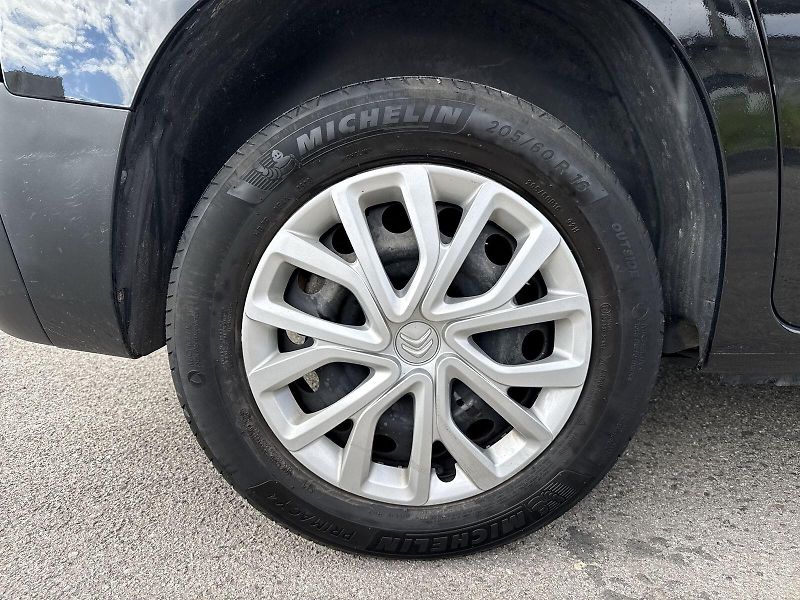 Citroën Berlingo (2022) 1.5 HDI LIVE PACK - fotka 22 z 25