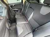 Volvo XC60 D4 AWD MOMENTUM - náhled 19