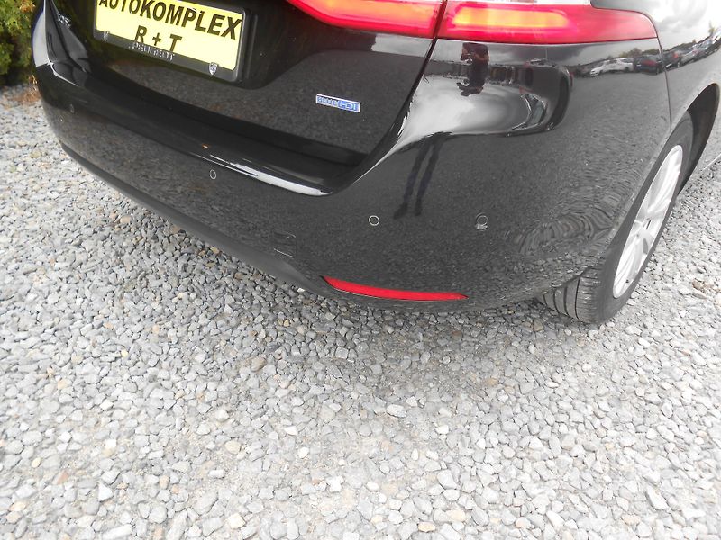 Peugeot 308 1.6HDi, KAMERA,NAVI,FULL LED! - fotka 8 z 40