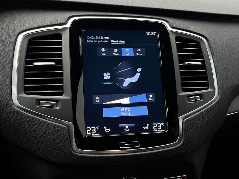 Volvo XC90 B5 AWD MOMENTUM PRO AUT - fotka 36 z 40