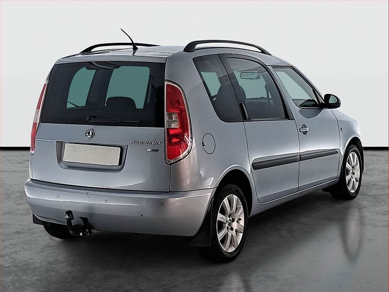 Škoda Roomster (2011) 1.2 TSI, Park. senzory - fotka 5 z 17