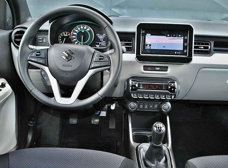 Suzuki Ignis.