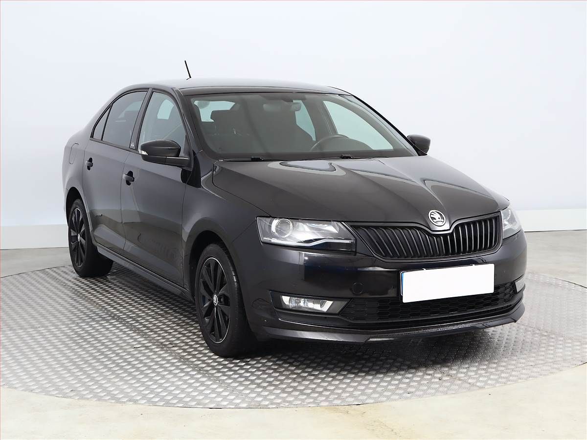 Škoda Rapid Monte Carlo 1.0 TSI, Bi-Xenony