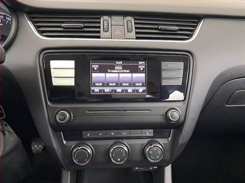 Škoda Octavia (2016) Ambition 1.4 TSI, Tempomat - fotka 12 z 15