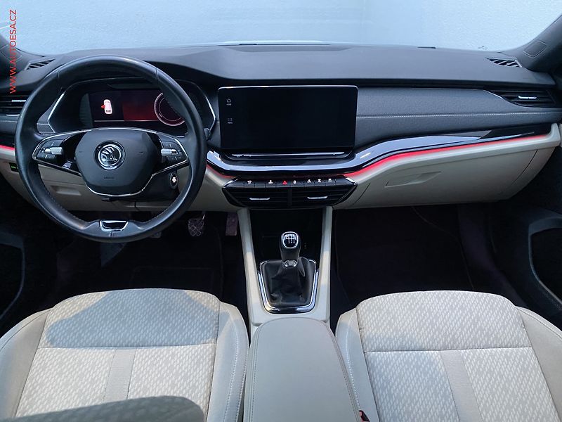 Škoda Octavia (2020) 2.0 TDi, ČR, Style, LED - fotka 8 z 21
