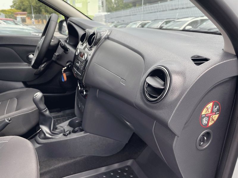 Dacia Sandero (2020) 1.0 TCe,54kW,Klima,ČR - fotka 27 z 28