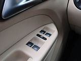 Volkswagen Touran (2012) 2.0 TDI, Navi, Bi-Xenony - náhled 17