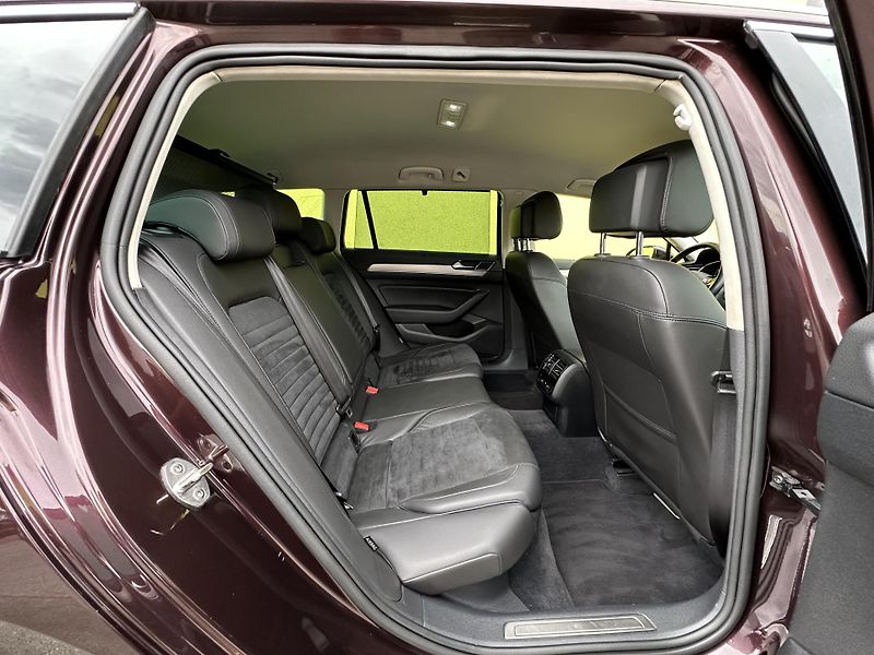Volkswagen Passat (2018) 2.0TDI/110kW *VIRTUAL* ČR* TZ  - fotka 26 z 44