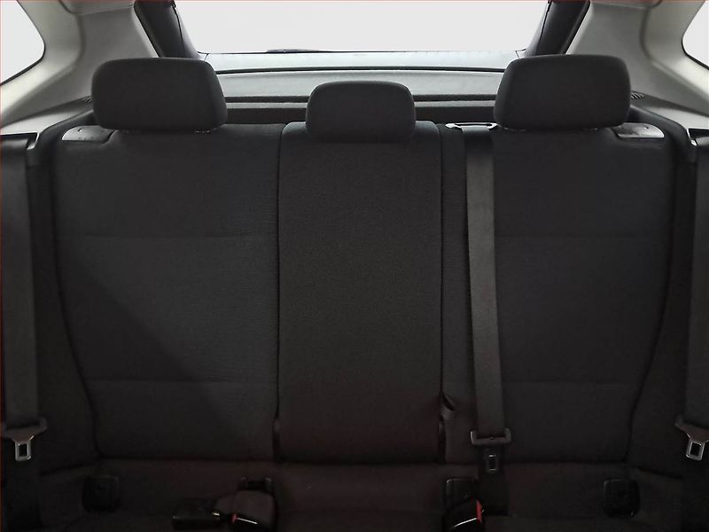 BMW X1 (2014) sDrive16d, Park. senzory - fotka 10 z 15