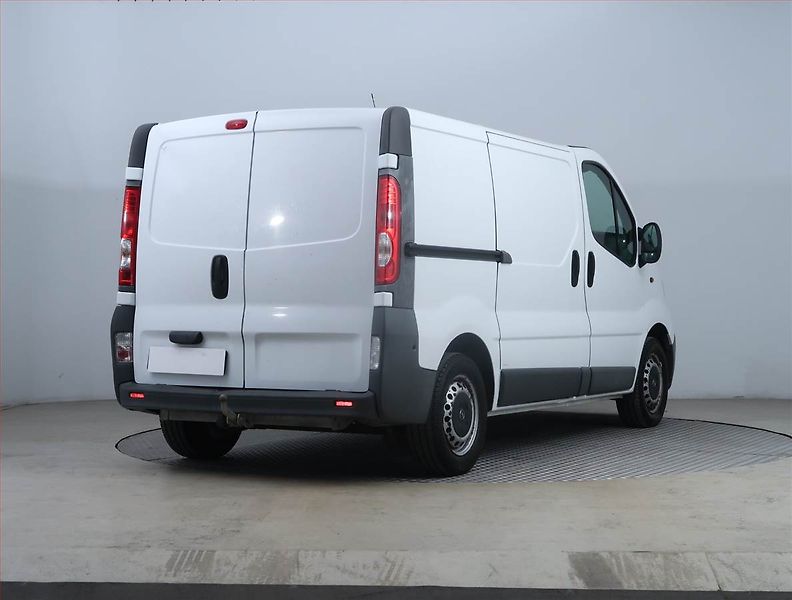 Opel Vivaro (2013) 2.0 CDTI, ČR - fotka 5 z 15