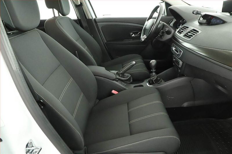 Renault Mégane (2014) 1.2 TCe, Tempomat - fotka 7 z 17