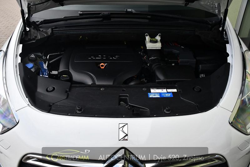 Citroën DS5 2.0HDi PANORAMA KESSY - fotka 43 z 46