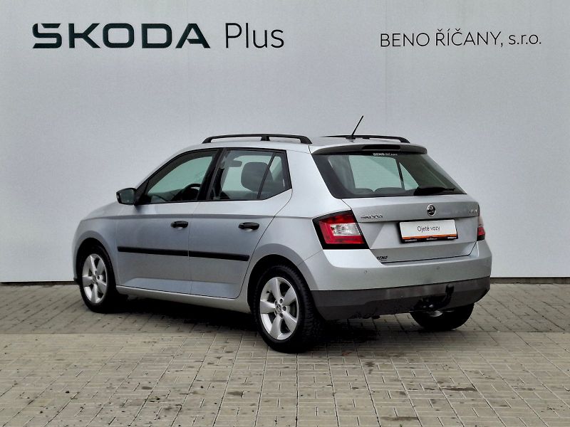 Škoda Fabia (2015) Style 1,2TSi 66kW - fotka 11 z 31