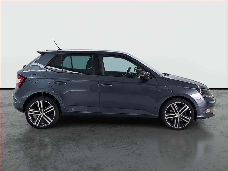Škoda Fabia (2017) 1.2 TSI, Automat, Navi - fotka 6 z 17