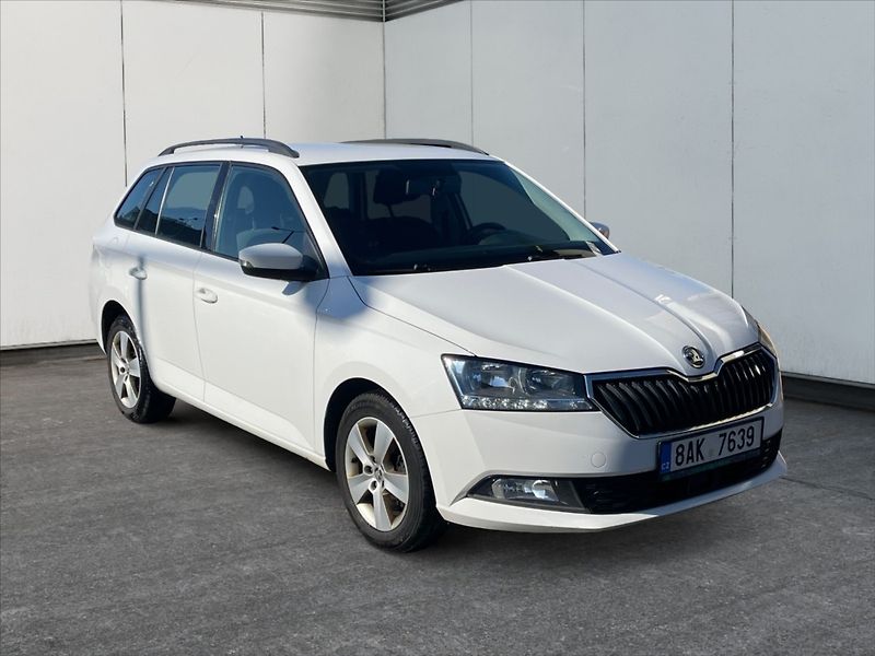 Škoda Fabia 1,0 TSI 81 Ambition - fotka 1 z 11