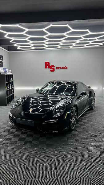 Porsche 911 3.8 TURBO 383 kW - fotka 5 z 24