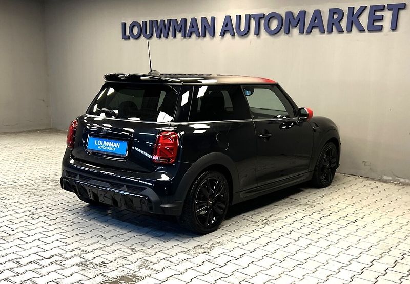Mini Cooper - fotka 2 z 16