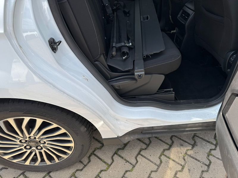 Ford S-MAX (2019) 4X4 2,0 TDCI 140KW TAŽNÉ DPH - fotka 32 z 41