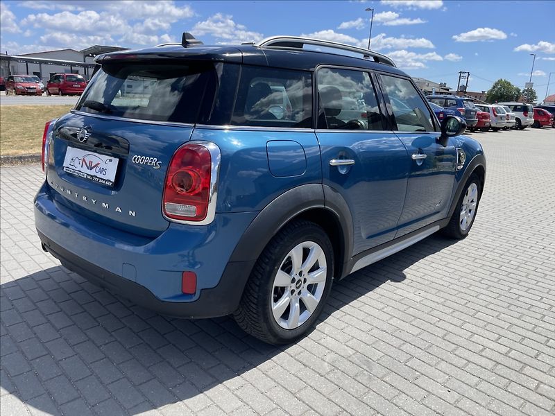 Mini Countryman 1,5 SE ALL4 AUT. PLUG-IN 165kw - fotka 4 z 37