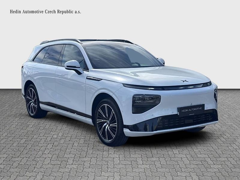Xpeng G9 (2026) AWD Performance Pro - fotka 7 z 15