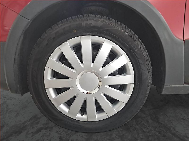 Škoda Roomster (2010) Scout 1.6 TDI, Eko.zaplacen - fotka 15 z 16