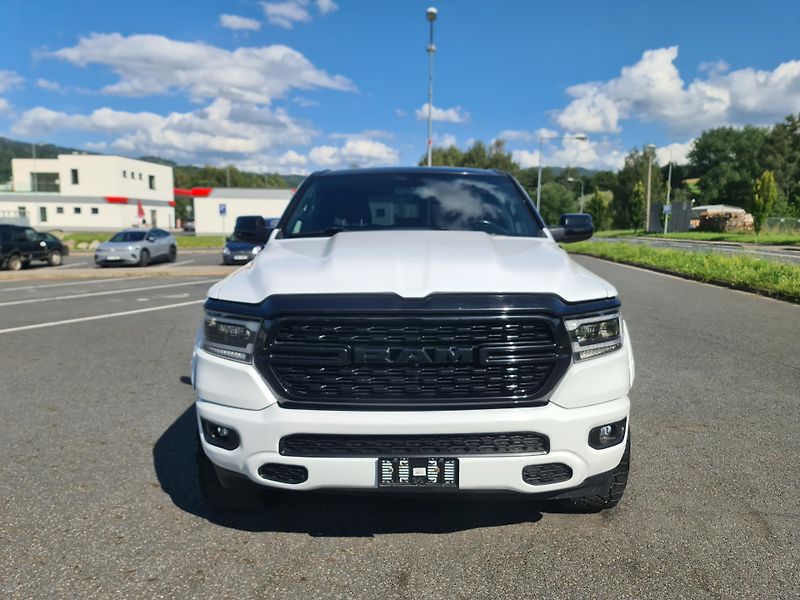 Dodge RAM 1500 (2022) 5.7 HEMI 4x4 BIGHORN LPG - fotka 4 z 67