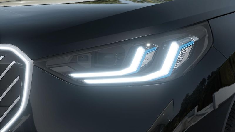 BMW X3 xDrive 40d - fotka 7 z 14