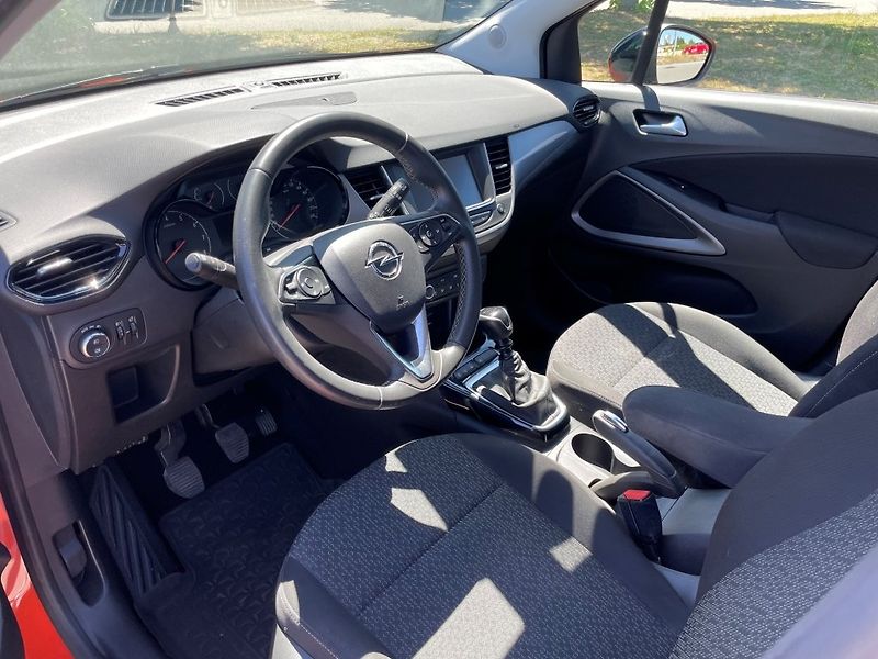 Opel Crossland Edition 1,2 Turbo, MT6 - fotka 10 z 32