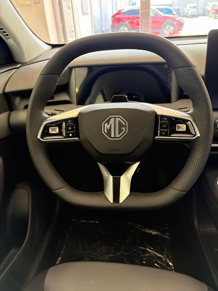 MG MGS5 EV (2026) emotion - fotka 10 z 15
