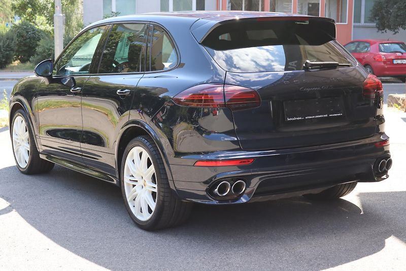 Porsche Cayenne GTS 3.6 V6 324kW 4x4 - fotka 13 z 50