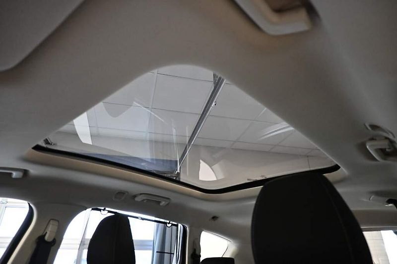 Ford S-MAX (2019) 2.0 TITANIUM LED Kamera ECOBLU - fotka 25 z 35