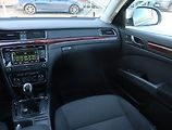 Škoda Superb (2009) Ambition Plus 2.0 TDI, Xenony - náhled 8